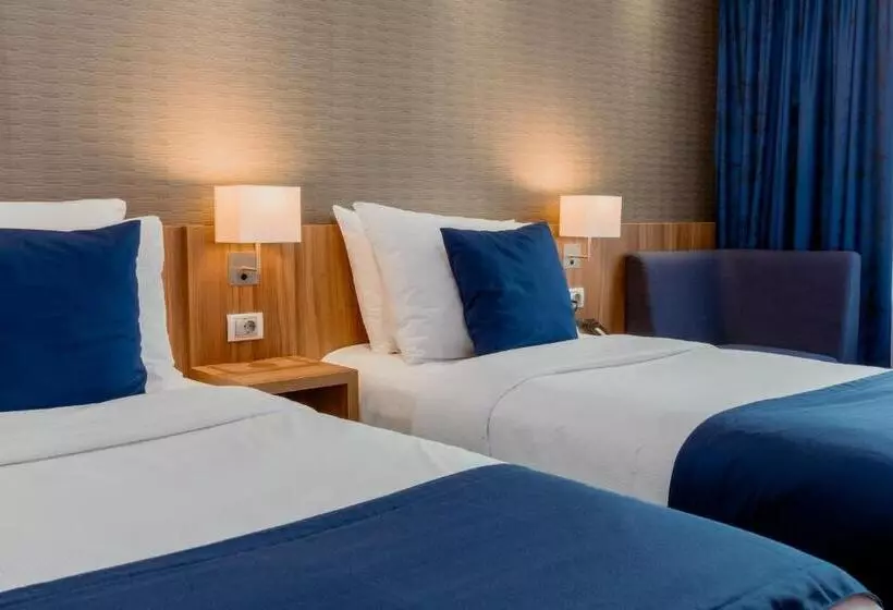 Holiday Inn Express Belgrade  City