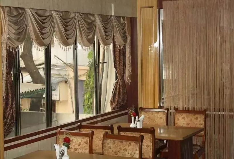 Fotos del hotel Pallavi International:  16