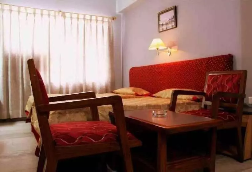 Fotos del hotel Pallavi International:  25