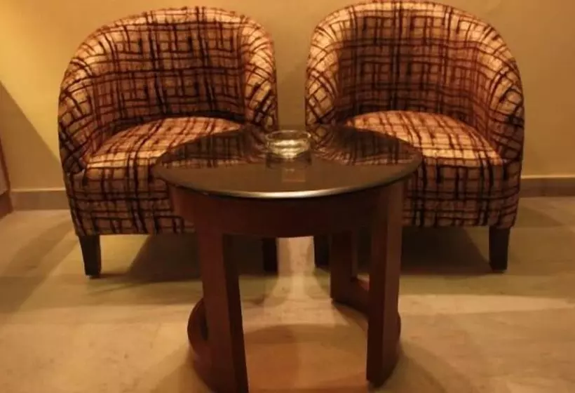 Fotos del hotel Pallavi International:  6