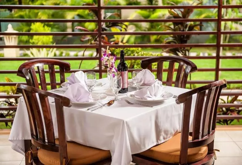 Fotos del hotel Rossa Garden Hotel Ex Villarossa:  2