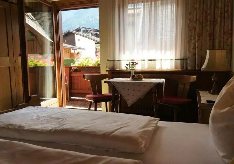 Fotos del hotel Gästehaus Lärchenheim:  15