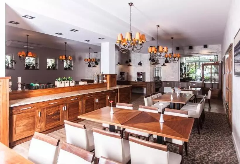 Fotos del hotel O?rodek Wypoczynkowy Alcest:  11