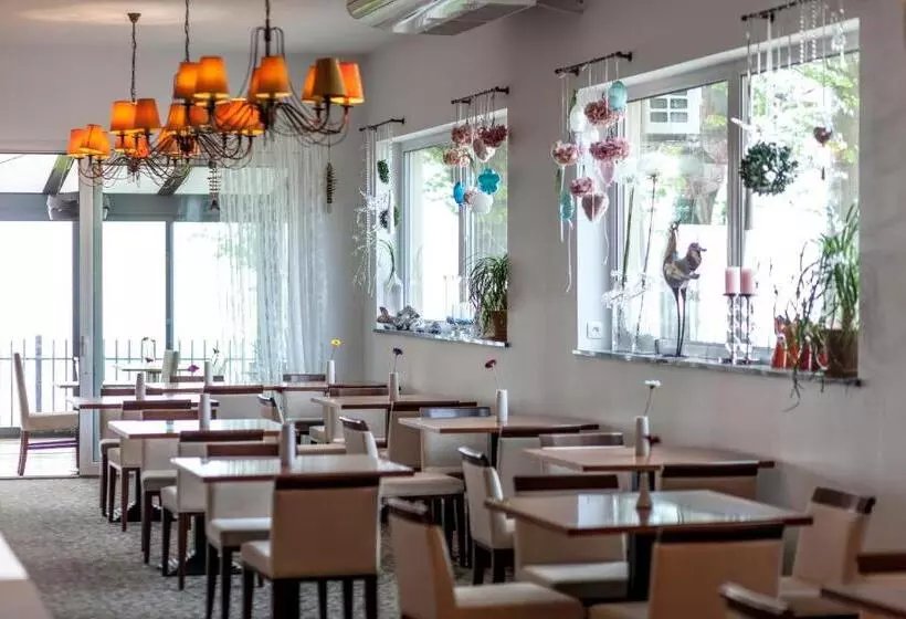 Fotos del hotel O?rodek Wypoczynkowy Alcest:  8