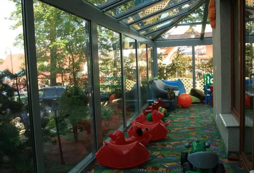 Fotos del hotel O?rodek Wypoczynkowy Alcest:  15