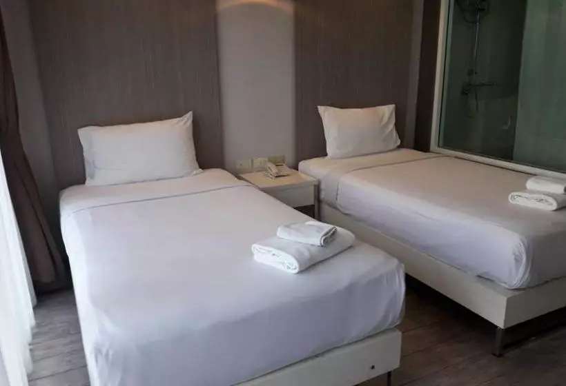 Fotos del hotel Inn Place Serviced Residence:  11