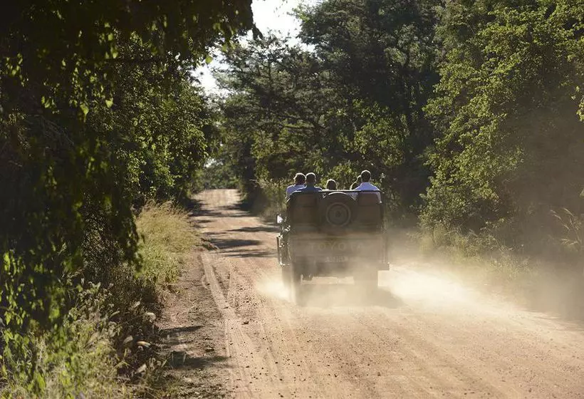 Fotos del hotel Lilayi Lodge:  9