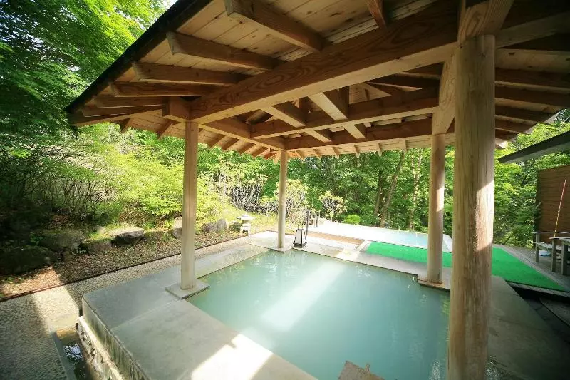 Fotos del hotel Okunikko  Shikisai:  8