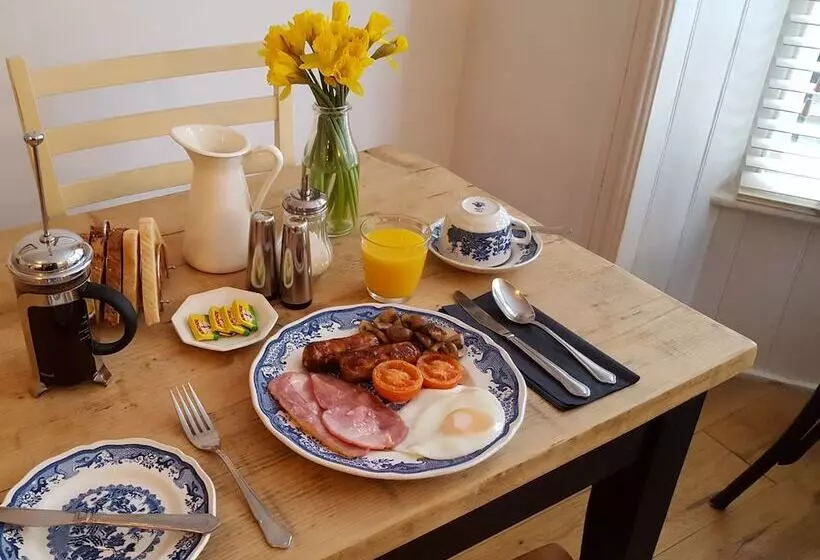 Fotos del hotel Starlings Guest House:  3