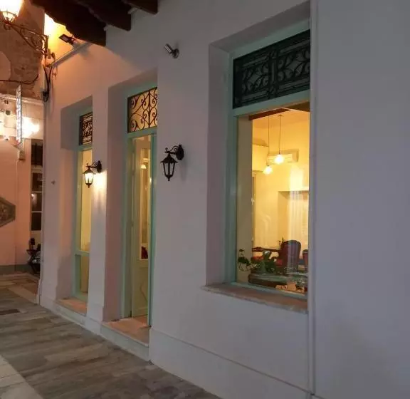 Fotos del hotel Andromeda Suites:  3