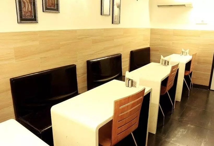 Fotos del hotel Oyo Rooms Ruby Hospital Junction:  4