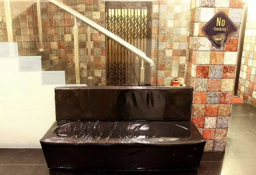 Fotos del hotel Oyo Rooms Ruby Hospital Junction:  3