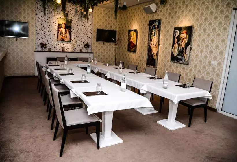 Fotos del hotel Business:  25