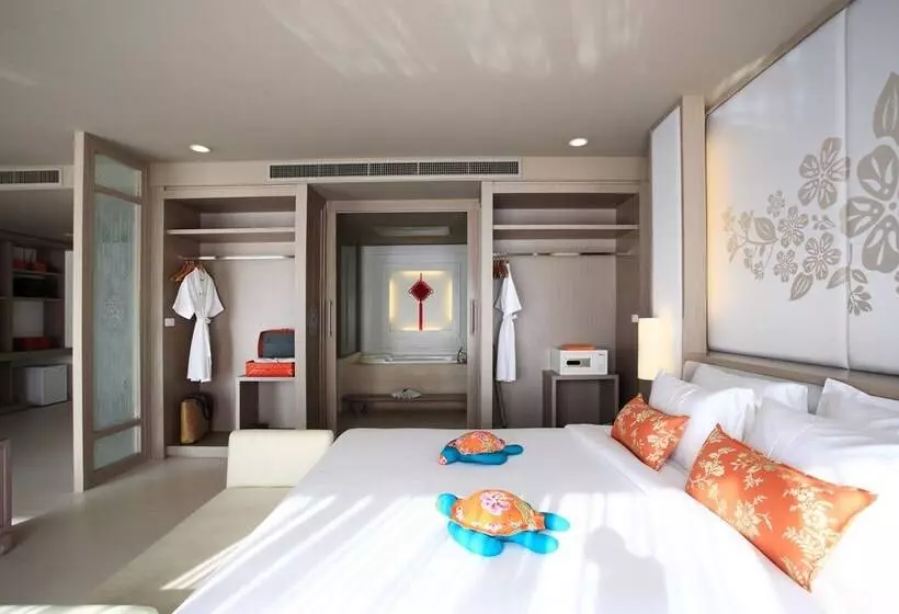 Fotos del hotel Proud Phuket:  6