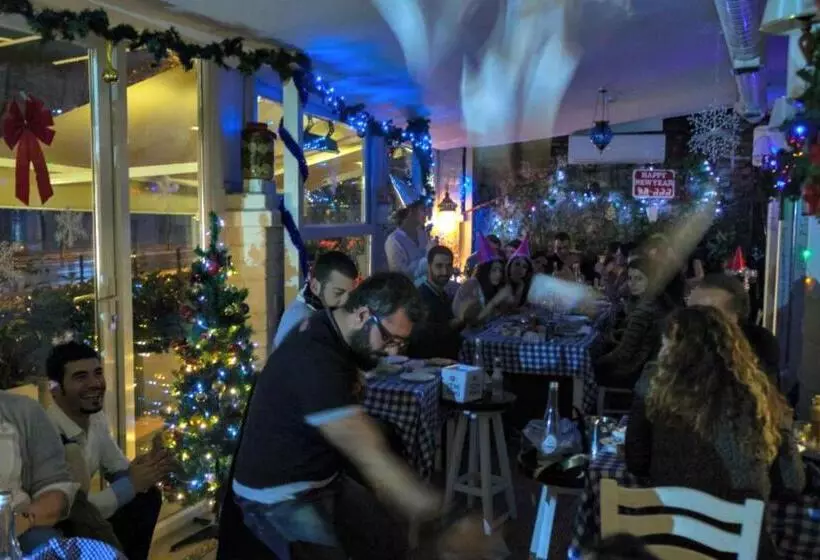 Fotos del hotel Troya Balat:  13