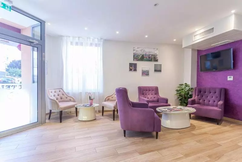 Fotos del hotel Jenner:  8