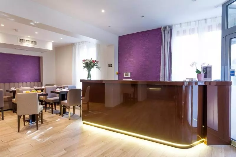 Fotos del hotel Jenner:  4