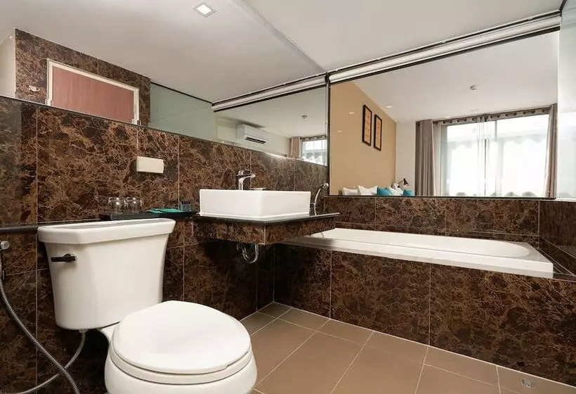 Fotos del hotel X2 Vibe Chiang Mai Decem:  14