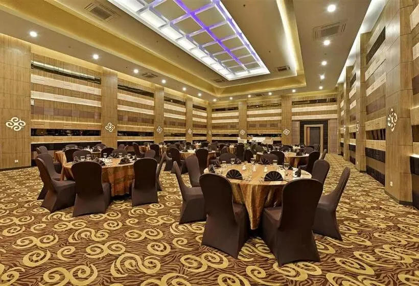 Fotos del hotel Grand Tjokro Jakarta:  15