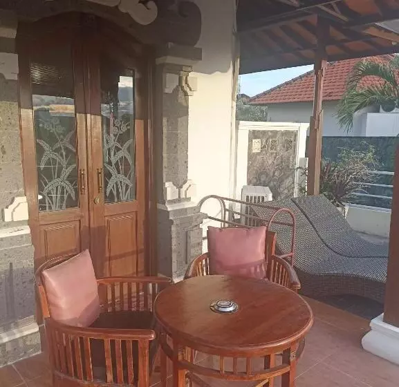 Fotos del hotel Kusnadi:  14