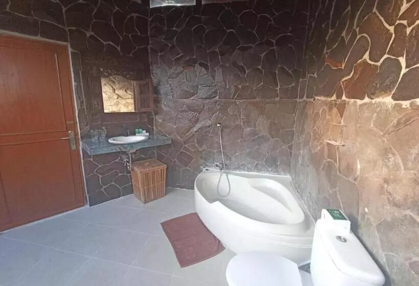 Fotos del hotel Kusnadi:  23