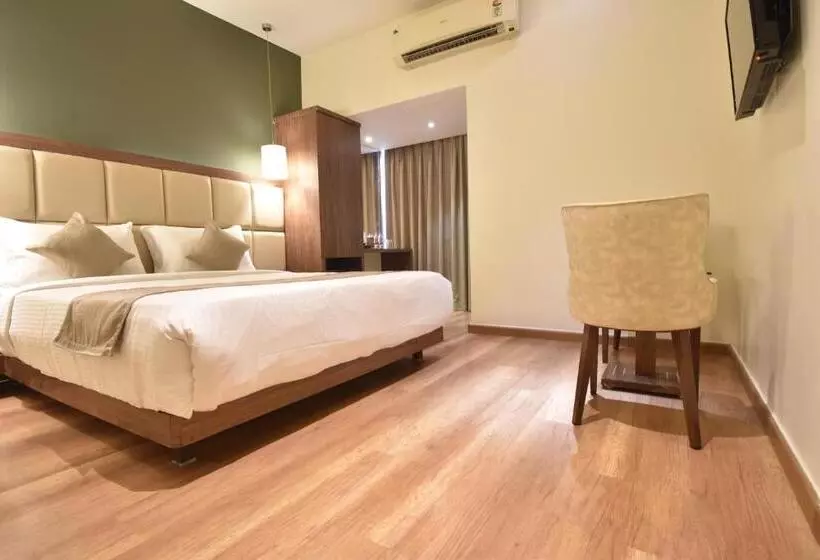 Fotos del hotel Aarya International:  9