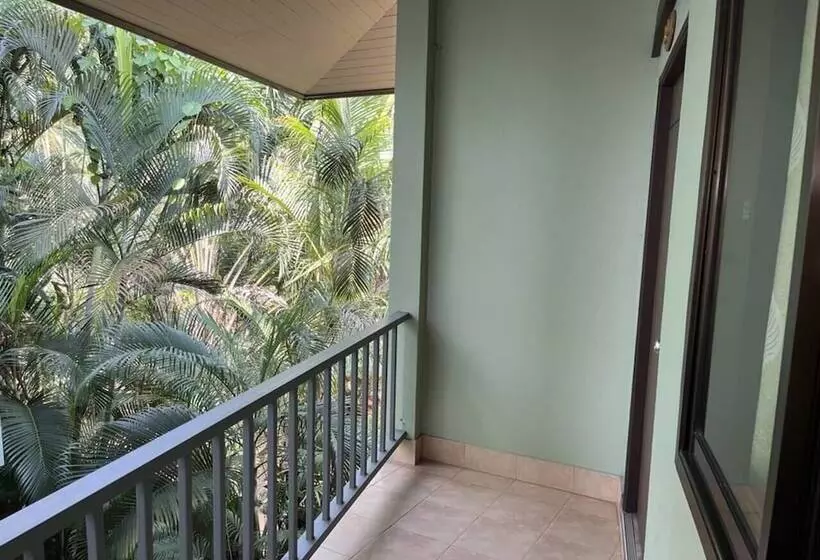 Fotos del hotel Sri Chada:  7