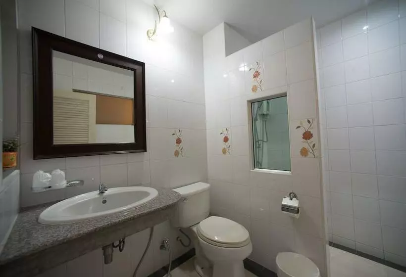 Fotos del hotel Sri Chada:  14