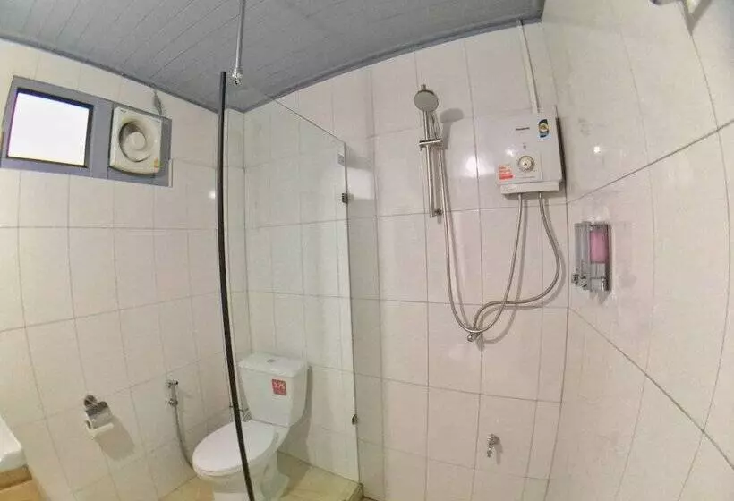 Fotos del hotel Sri Chada:  4