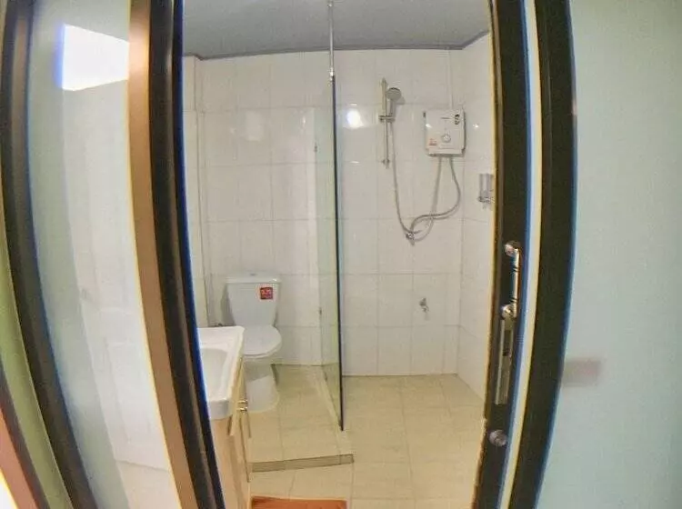 Fotos del hotel Sri Chada:  16