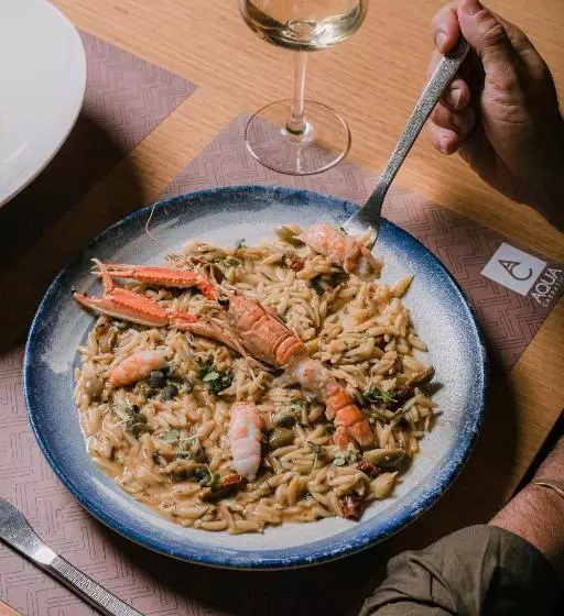 Fotos del hotel 3sixty  & Suites:  10