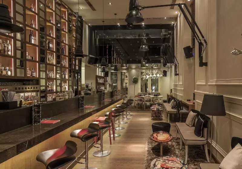 Fotos del hotel 3sixty  & Suites:  11