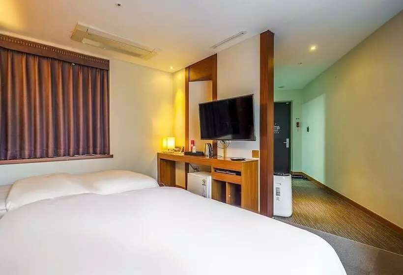 Fotos del hotel Cs Avenue:  15