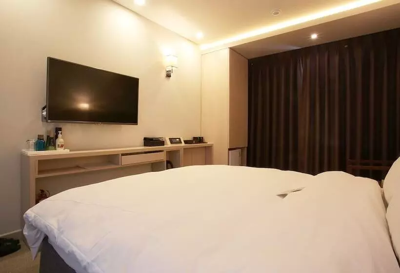 Fotos del hotel Cs Avenue:  17