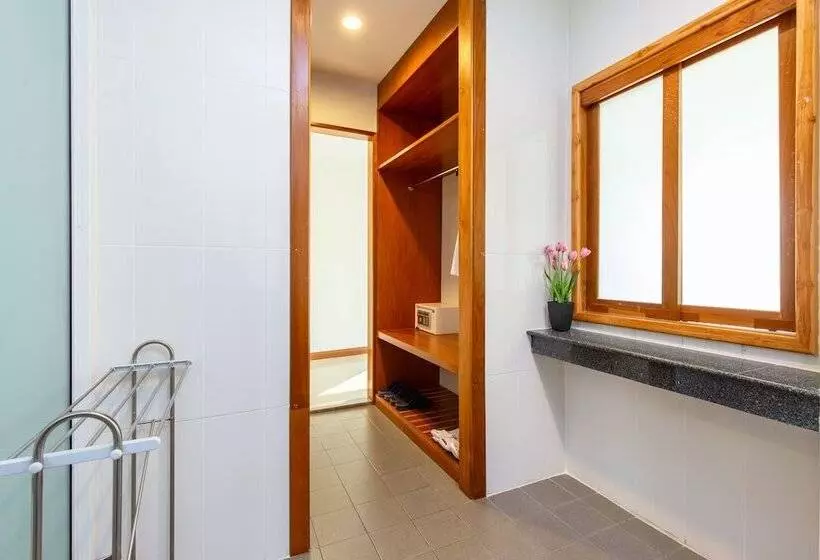 Fotos del hotel Kanchanaburi City:  3