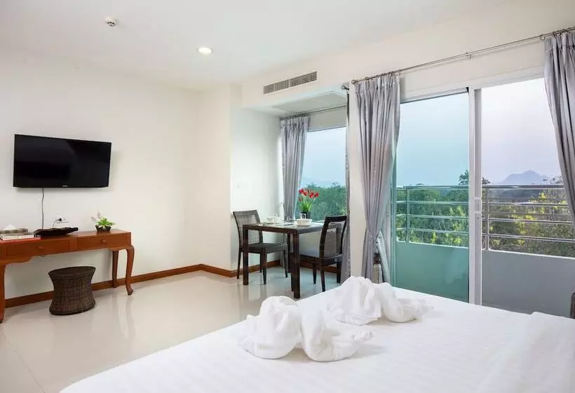 Fotos del hotel Kanchanaburi City:  25