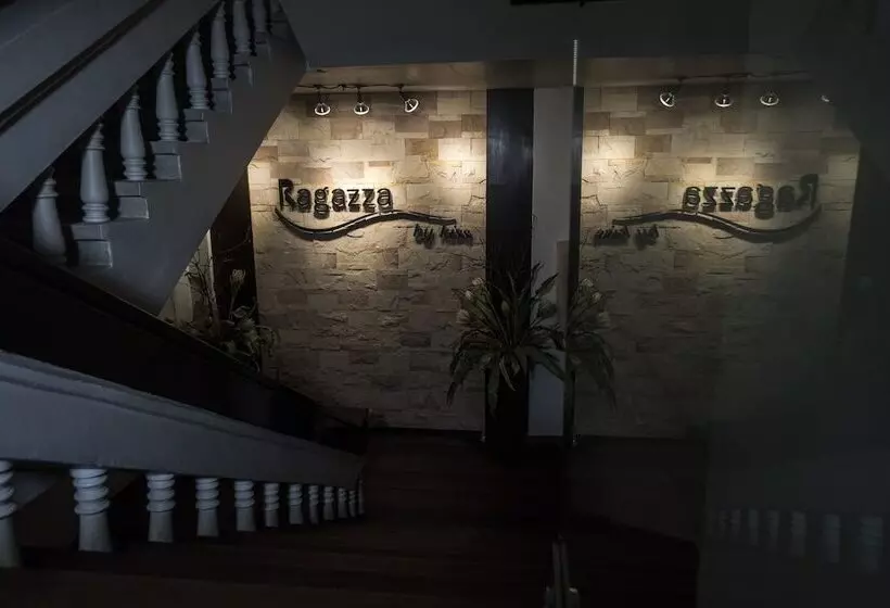 Fotos del hotel Kiss Gardenhome Chic:  2