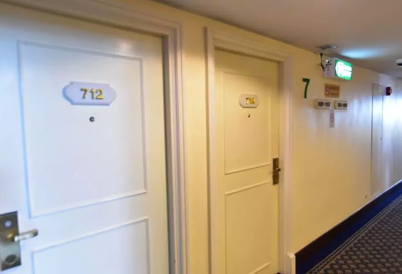 Fotos del hotel New Season:  24