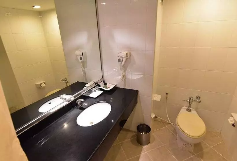 Fotos del hotel New Season:  6