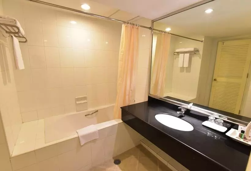 Fotos del hotel New Season:  11