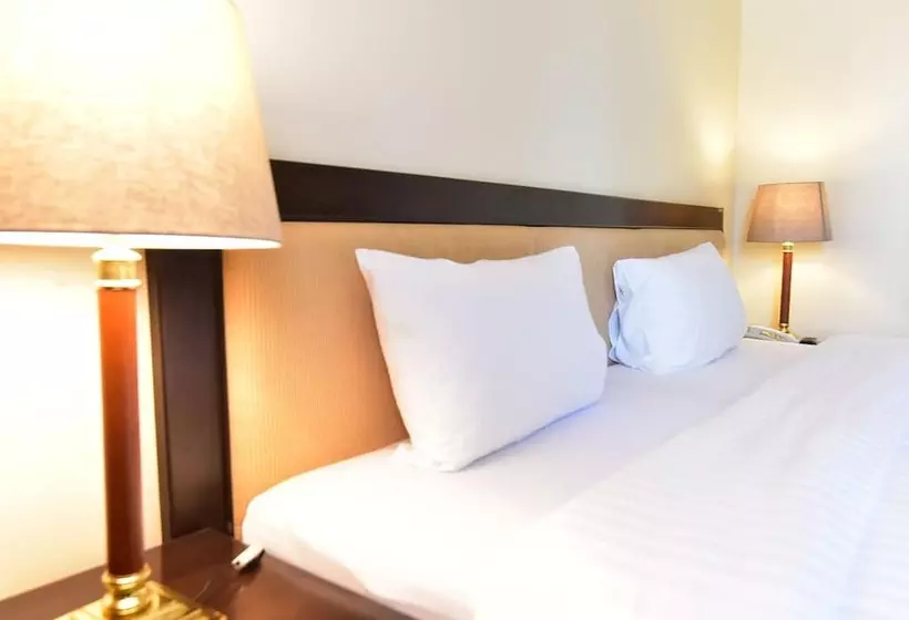 Fotos del hotel New Season:  13