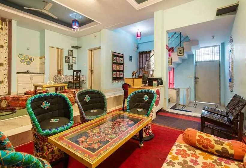 Fotos del hotel Oyo Rooms Jawahar Circle:  2