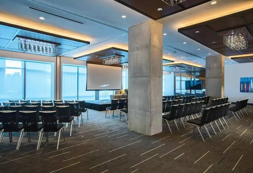 Fotos del hotel Renaissance New York Midtown Hotel:  13