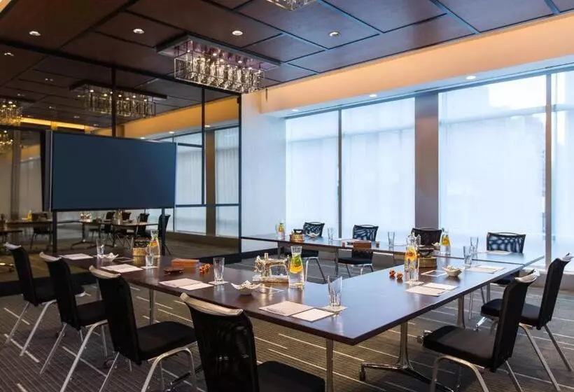 Fotos del hotel Renaissance New York Midtown Hotel:  18