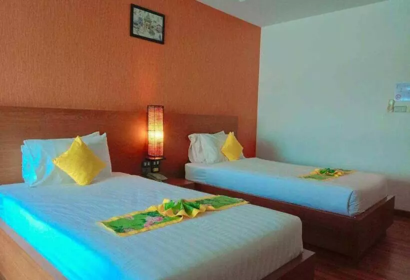 Fotos del hotel Jingjit:  21