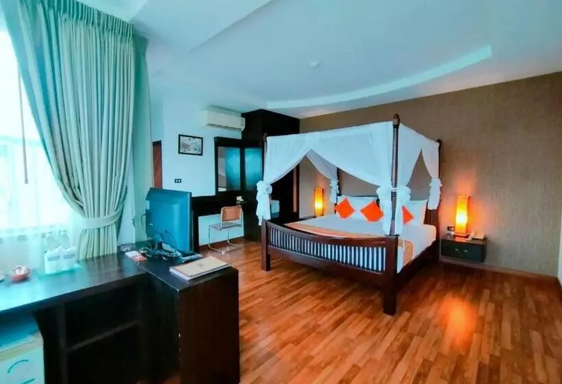 Fotos del hotel Jingjit:  8