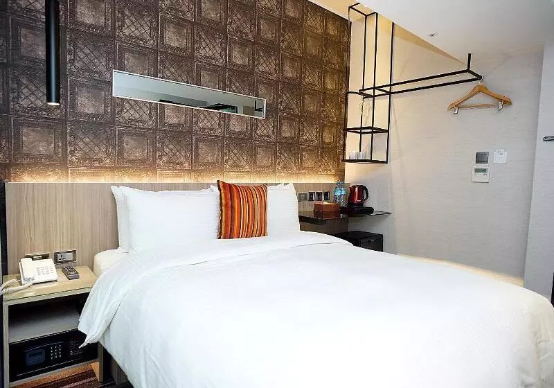 Via Hotel  Zhongxiao