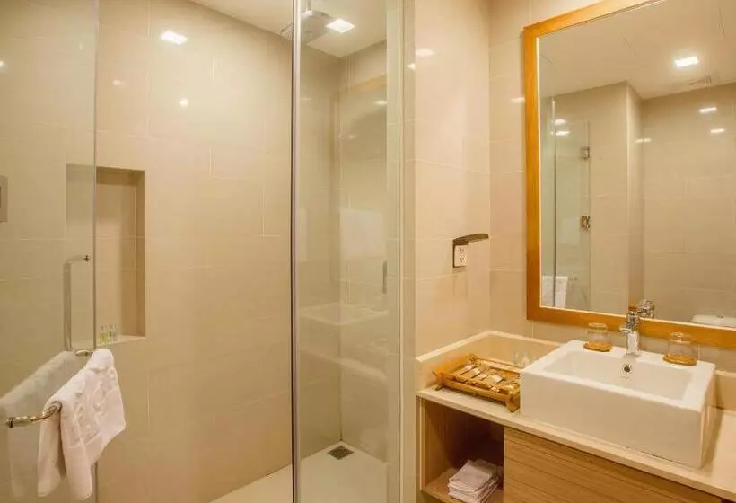 Fotos del hotel Mangala Zen Garden & Luxury Apartments:  11