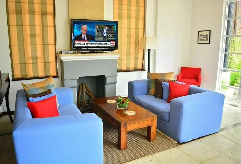 Fotos del hotel Unique Cottages:  9