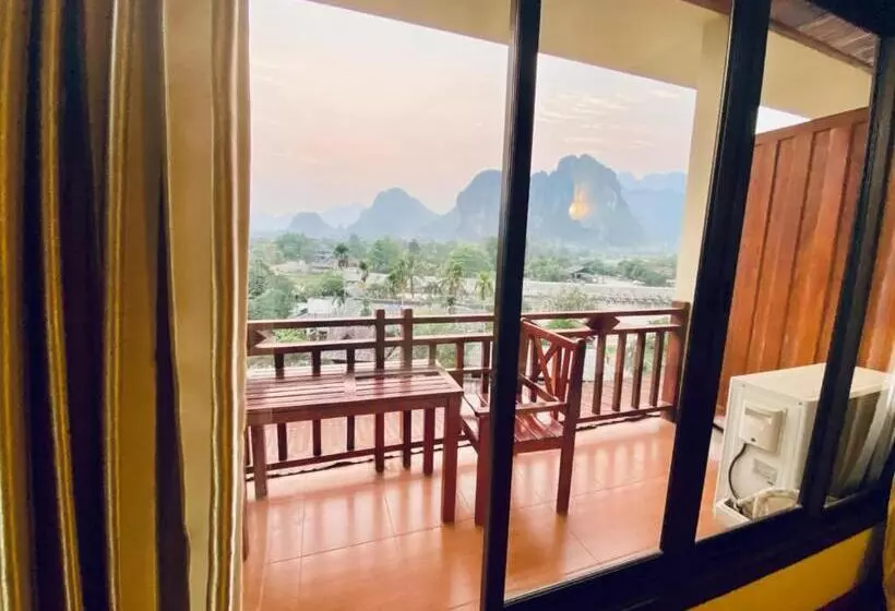 Fotos del hotel Villa Vang Vieng Riverside:  5